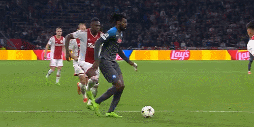 开局掌握主动，优势逐渐扩大